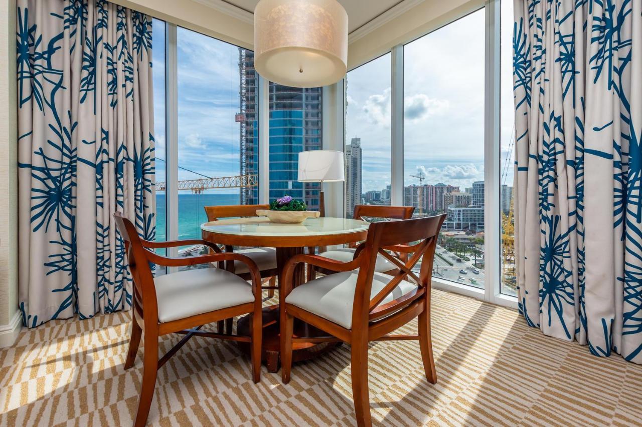 Hotel International Beach Tump Resort Ocean View 1100 Sf 1 Bed 1Bth Privately Owned Sunny Isles Miami Beach Eksteriør bilde