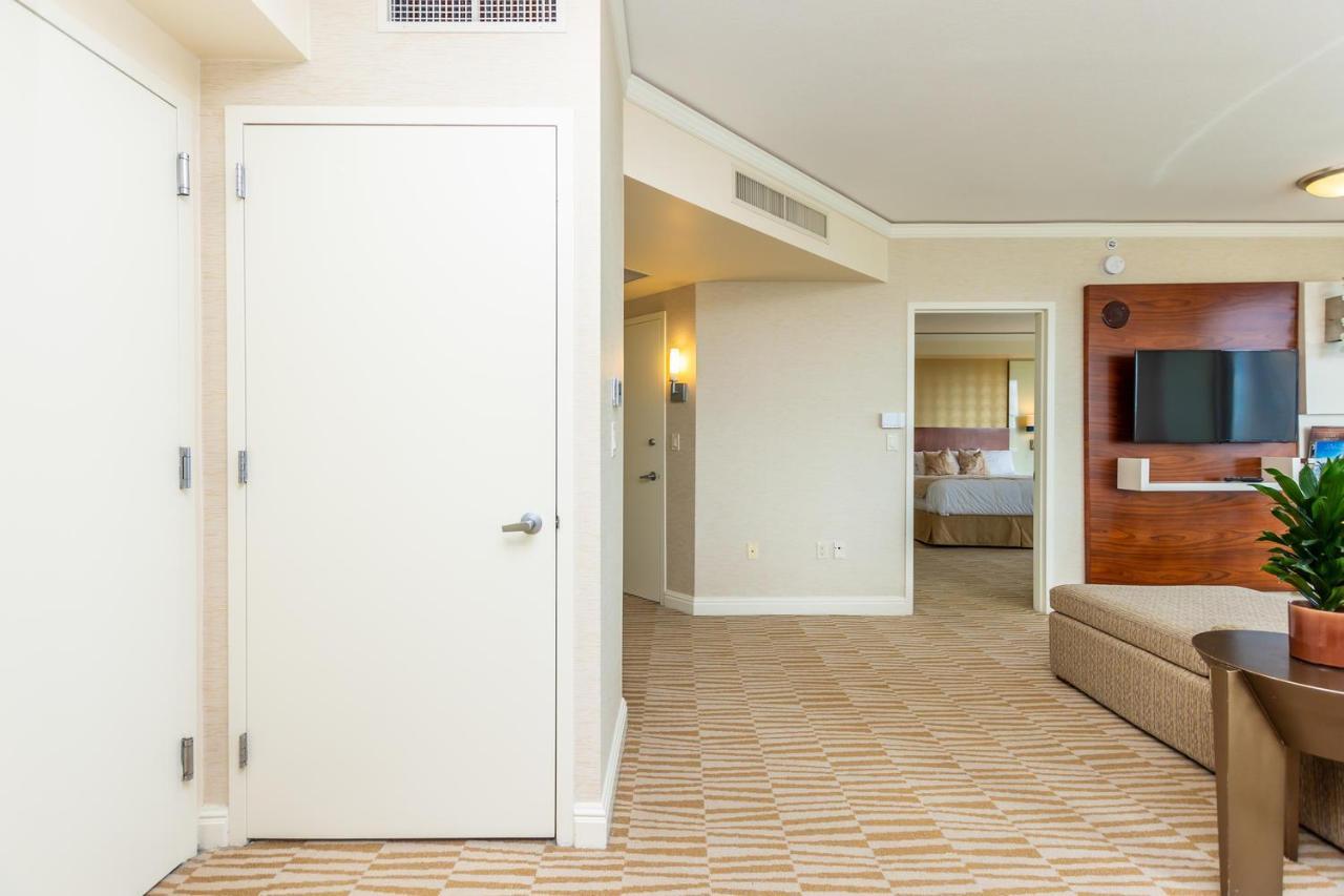 Hotel International Beach Tump Resort Ocean View 1100 Sf 1 Bed 1Bth Privately Owned Sunny Isles Miami Beach Eksteriør bilde